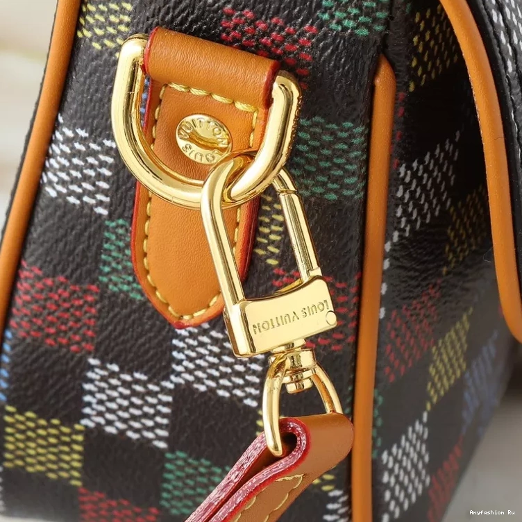 Vuitton 1212 WellDesigned Louis Bags Messenger 0123